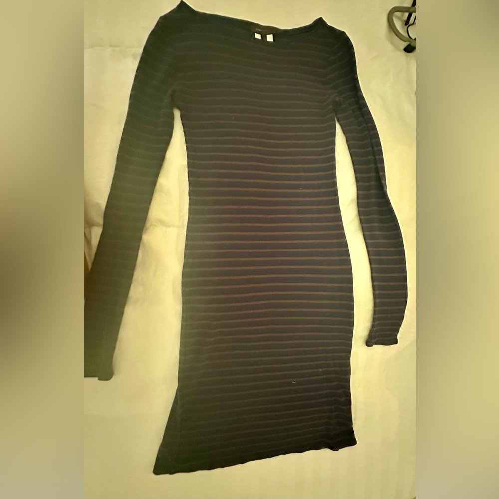 Very light and soft long sleeve dress